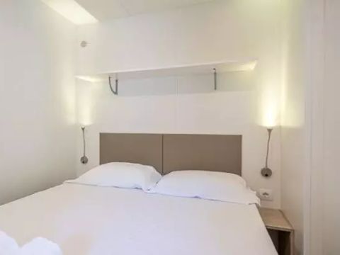 MOBILHOME 4 personnes - Comfort | 2 Ch. | 4 Pers. | Terrasse surélevée | Clim.