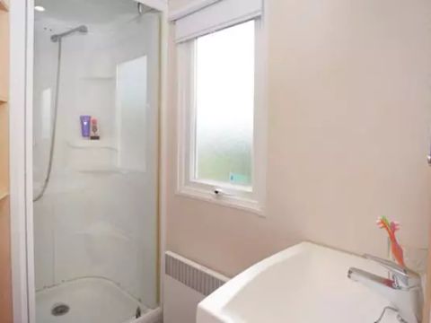 MOBILHOME 8 personnes - Comfort | 3 Ch. | 6/8 Pers. | Terrasse partiellement couverte | Clim.