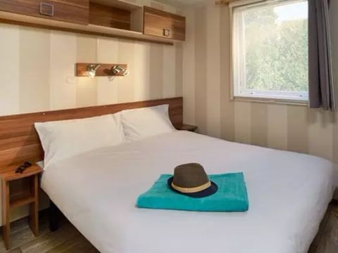 MOBILHOME 7 personnes - Classic | 3 Ch. | 5/7 Pers. | Terrasse partiellement couverte | Clim.