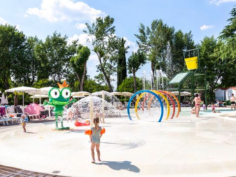 hu Altomincio village - Camping Vérone - Image N°34