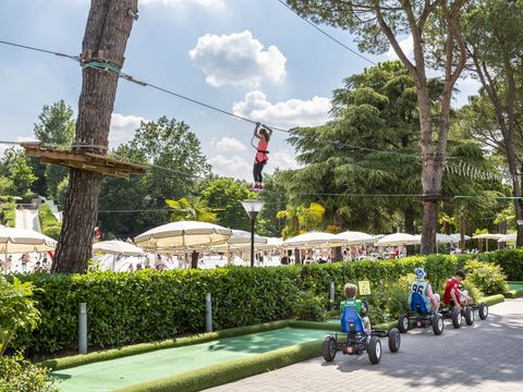 hu Altomincio village - Camping Vérone - Image N°23