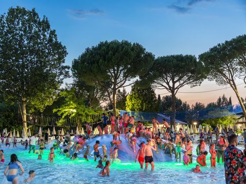 hu Altomincio village - Camping Vérone - Image N°59