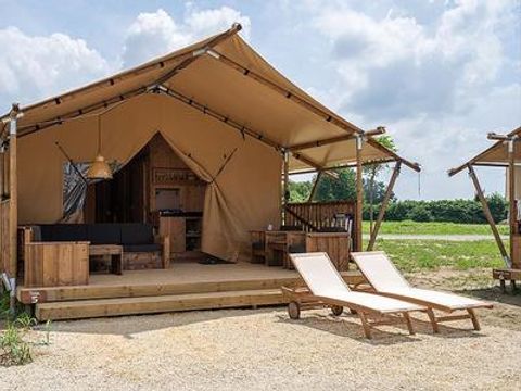 TENTE TOILE ET BOIS 7 personnes - SunLodge Taiga&Kambi