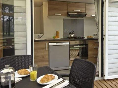 MOBILHOME 8 personnes - Premium | 3 Ch. | 6/8 Pers. | Terrasse surélevée | Clim.