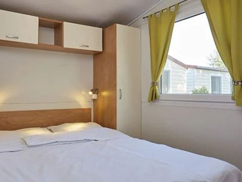 MOBILHOME 6 personnes - Comfort XL | 3 Ch. | 6 Pers. | Terrasse surélevée | 2 SDB | Clim.