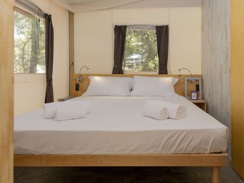 Tente en toile et en bois 5 personnes - Hu glamp Smart
