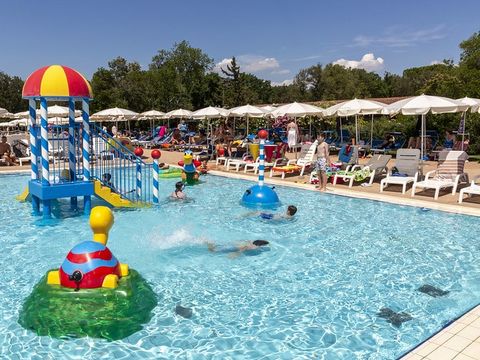 hu Montescudaio village hu Montescudaio village - Camping Pise - Image N°23