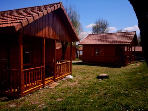 CHALET 2 personnes - 1 CHAMBRE