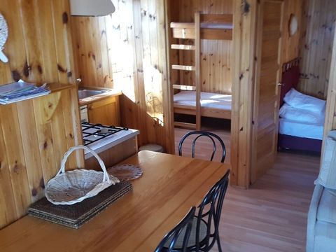 CHALET 4 personnes - 2 CHAMBRES