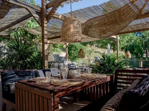 Tente en toile et en bois 4 personnes - GRAND LODGE