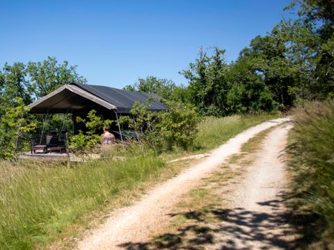 Tente en toile et en bois 4 personnes - GRAND LODGE