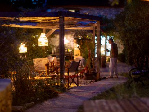Camping Aux Lodges du Mas de Nadal - Camping Lot - Image N°28