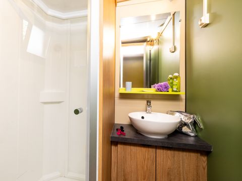 Chalet 5 personnes - Siguret Premium avec sanitaires