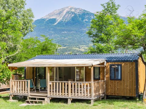 Mobilhome 6 personnes - Premium Morgon - 3 chambres avec sanitaires
