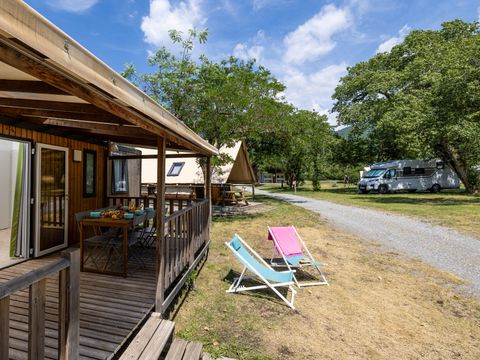 Mobilhome 6 personnes - Premium Morgon - 3 chambres avec sanitaires