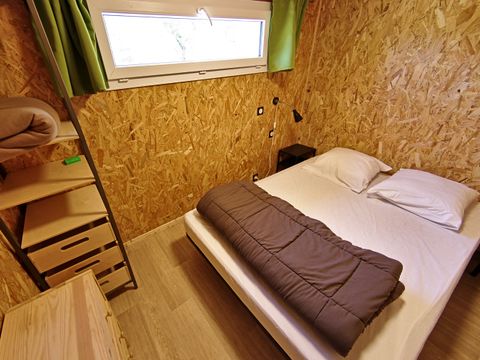 Lodge 4 personnes - Confort Premium avec sanitaires