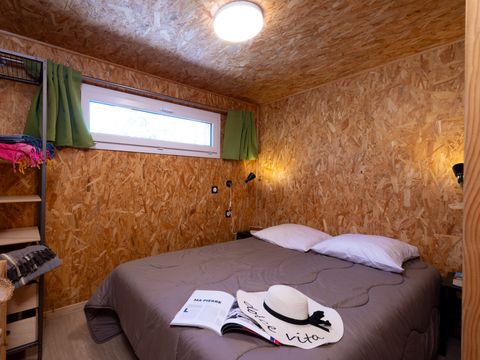 Lodge 4 personnes - Confort Premium avec sanitaires