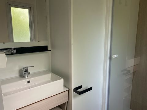 MOBILHOME 4 personnes - 2 chambres avec climatisation Nesasio