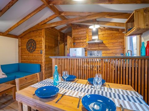 TENTE TOILE ET BOIS 5 personnes - TENTE LODGE "DUNE" (ext. toile) 2 chb. 4/5 pl.