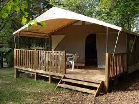 Tente en toile et en bois 4 personnes - Tente Canada