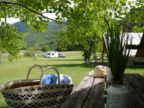 TENTE 4 personnes - Cabane Edelweiss (sans sanitaires)