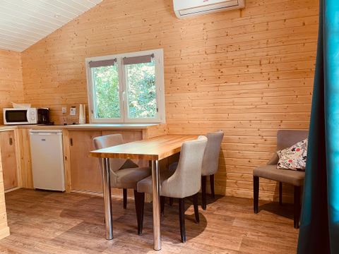 CHALET 4 personnes - Chalet 35m2 (2 chambres) 4 pers.  Climatisation