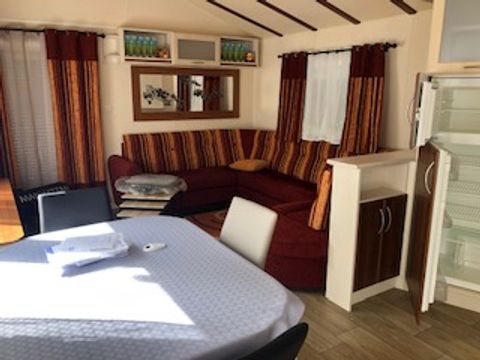 MOBILHOME 4 personnes - CONFORT TERRASSE SEMI COUVERTE LAVE VAISSELLE