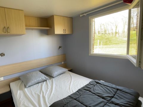 MOBILHOME 6 personnes - Mobilhome Confort 33,5 m² 3 chambres + terrasse semi  couverte + Clim