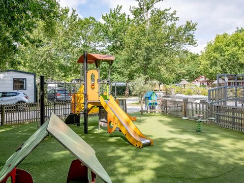 Flower Camping la Canadienne - Camping Gironde - Image N°10