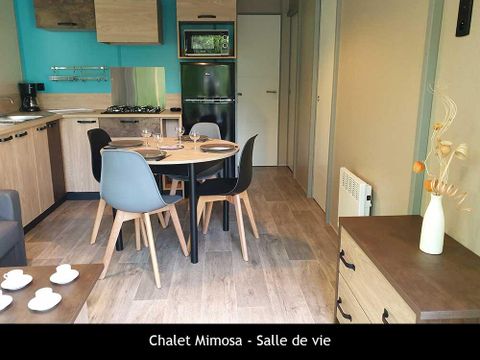 CHALET 4 personnes - Mimosa - TV - 47 m² avec terrasse couverte - 2 chambres