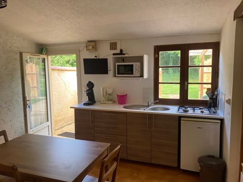 GÎTE 2 personnes - TV - WIFI - SPA - 26m² / 1 chambre