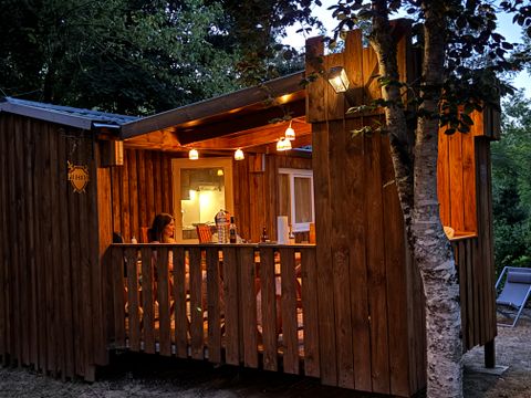MOBILHOME 4 personnes - Mobil-home bois BABY avec CLIM - 26m² avec terrasse couverte / 2 chambres