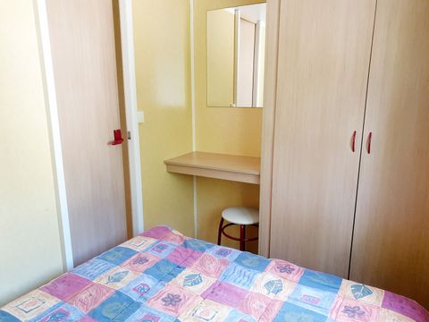 MOBILHOME 4 personnes - Mobil-home bois BABY avec CLIM - 26m² avec terrasse couverte / 2 chambres