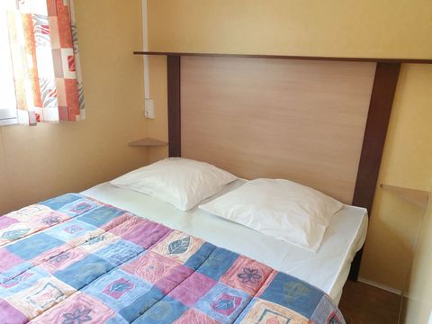 MOBILHOME 4 personnes - Mobil-home bois BABY avec CLIM - 26m² avec terrasse couverte / 2 chambres