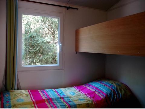 MOBILHOME 4 personnes - CABANE 21m² / 2 chambres (sans sanitaires)