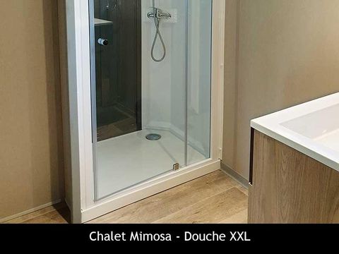 Chalet 4 personnes - Chalet Mimosa SPA - 47 m² avec terrasse couverte - 2 chambres