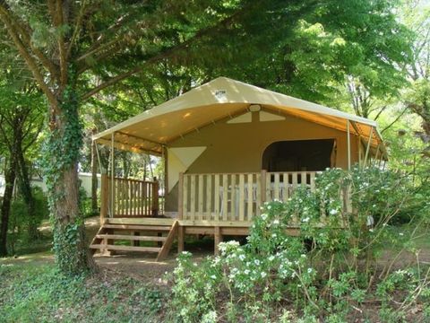 Tente en toile et en bois 4 personnes - Lodge Canada Classic