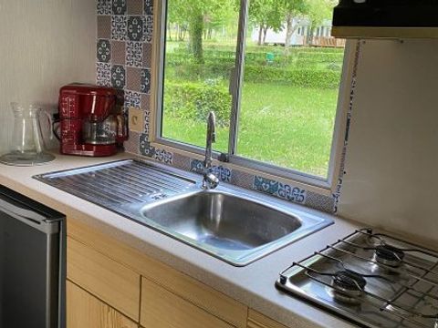 MOBILHOME 4 personnes - SANS SANITAIRE