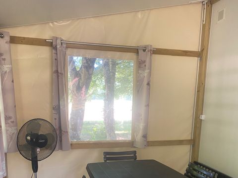 BUNGALOW 4 personnes - Tithome (sans sanitaires)