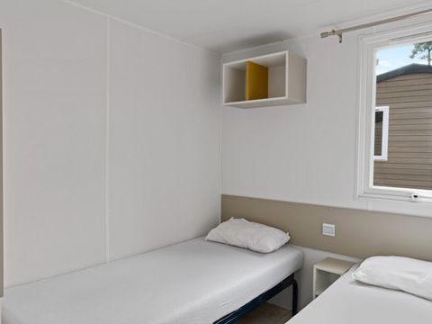 MOBILHOME 6 personnes - Ultimate | 3 Ch. | 6 Pers. | Terrasse simple | 2 SDB | Clim. | TV