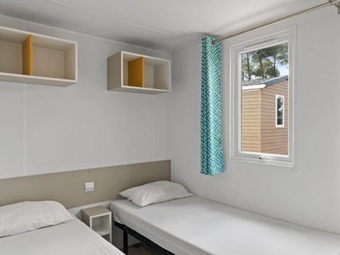 MOBILHOME 6 personnes - Ultimate | 3 Ch. | 6 Pers. | Terrasse simple | 2 SDB | Clim. | TV