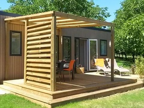 MOBILHOME 6 personnes - Ultimate | 3 Ch. | 6 Pers. | Terrasse Lounge | 2 SDB | Clim. | TV