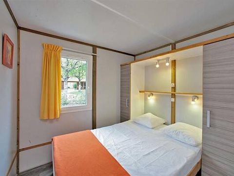 CHALET 5 personnes - Chalet | Classic | 2 Ch. | 4/5 Pers. | Terrasse simple | 1 SDB | Clim. | TV