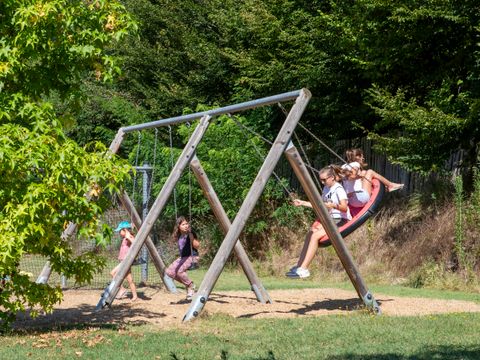 Flower Camping Le Tiradou - Camping Dordogne - Image N°11
