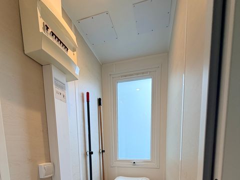 MOBILHOME 4 personnes - Loggia Bay standard 24 m² (2 ch.-4 pers.)