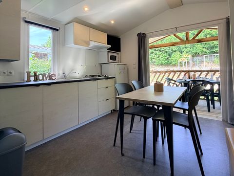 MOBILHOME 4 personnes - Loggia Bay standard 24 m² (2 ch.-4 pers.)