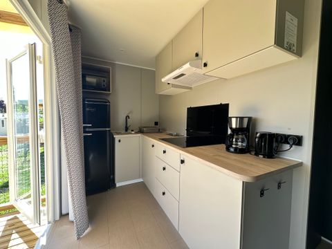 MOBILHOME 4 personnes - Mobil-Home Confort Riviera 29m² (2 chambres) + terrasse couverte 18m²