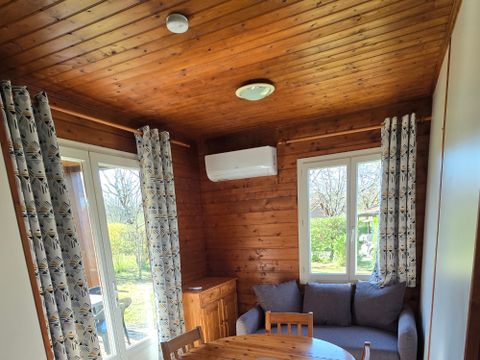 CHALET 5 personnes - Chalet Eden - (2 adultes, 2 enfants, 1 bébé: emplacement pour lit parapluie)