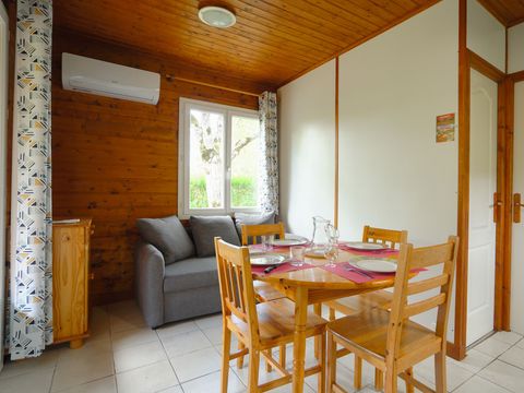 CHALET 5 personnes - Chalet Eden - (2 adultes, 2 enfants, 1 bébé: emplacement pour lit parapluie)