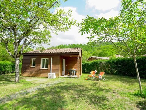 CHALET 5 personnes - Chalet Eden - (2 adultes, 2 enfants, 1 bébé: emplacement pour lit parapluie)